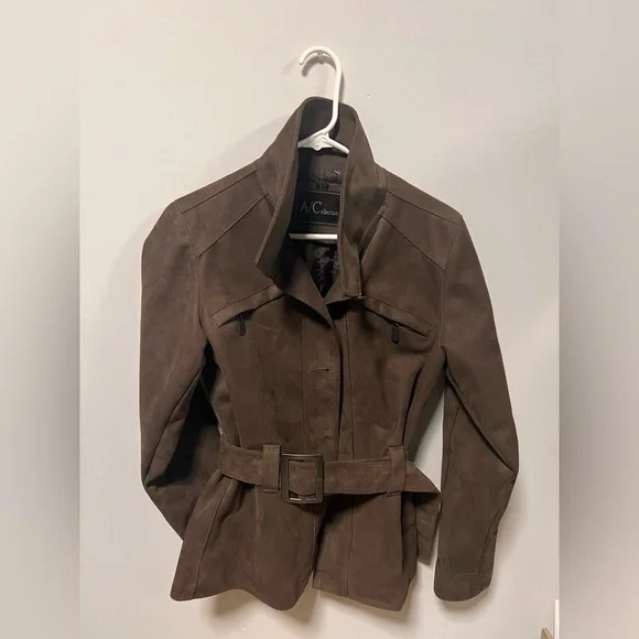 Women's Brown Trench Coat - Picture 3 of 7